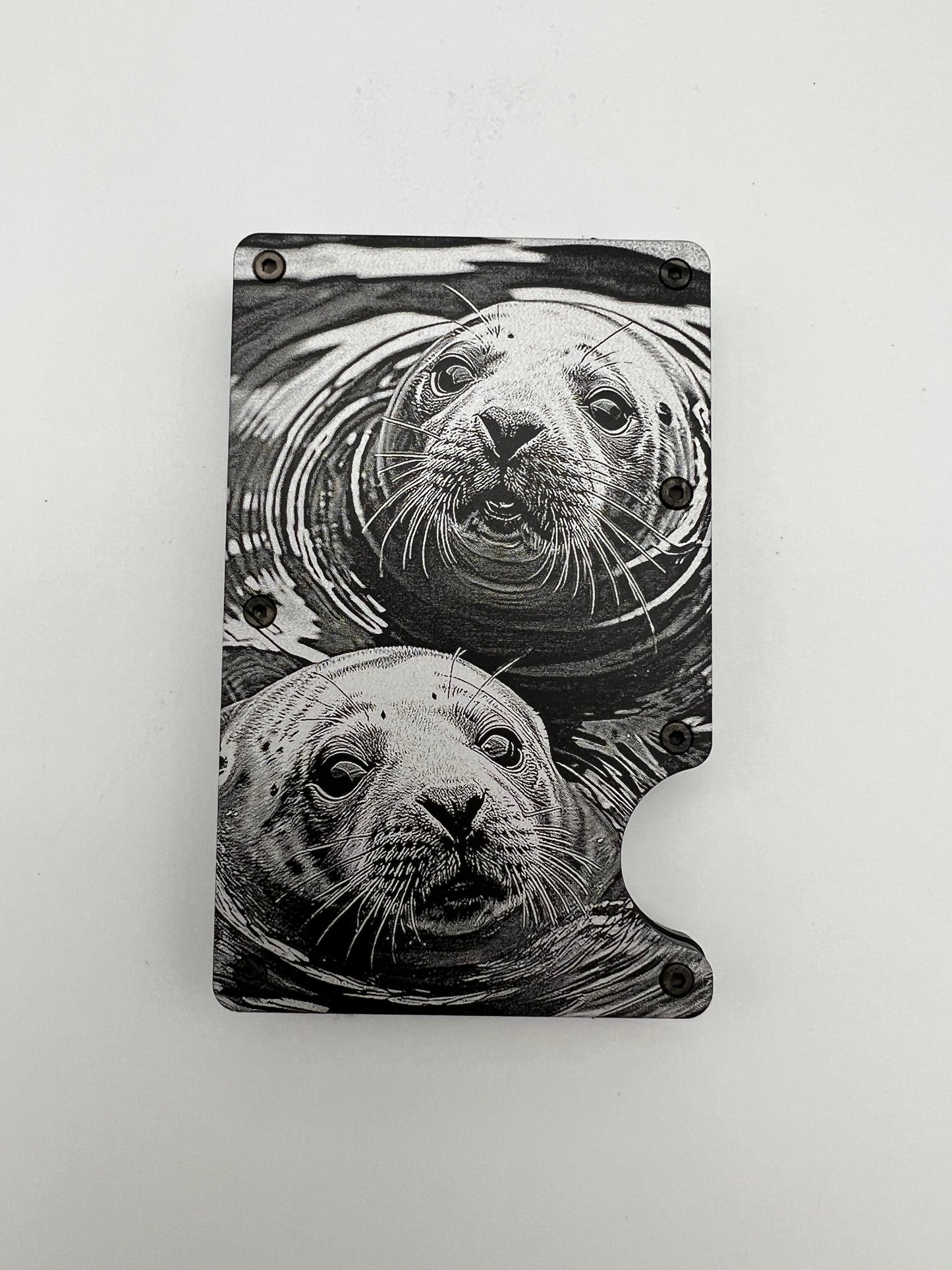 Metal Wallet With Money Clip (Seals)
